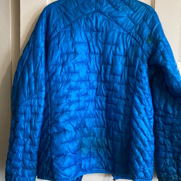Patagonia women’s nano puff jacket - Picture 3 of 4